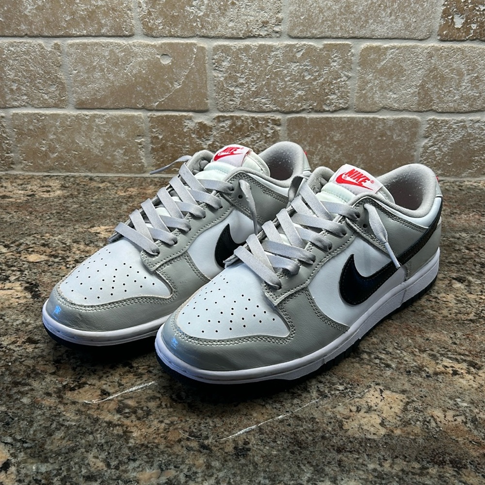 Nike Women’s Dunks